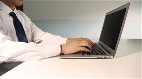 实朴检测拟240万元认缴上海上检新增注册资本